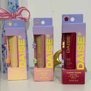 Daise Peptide Lip Butter Balm with Charms — Choose 1